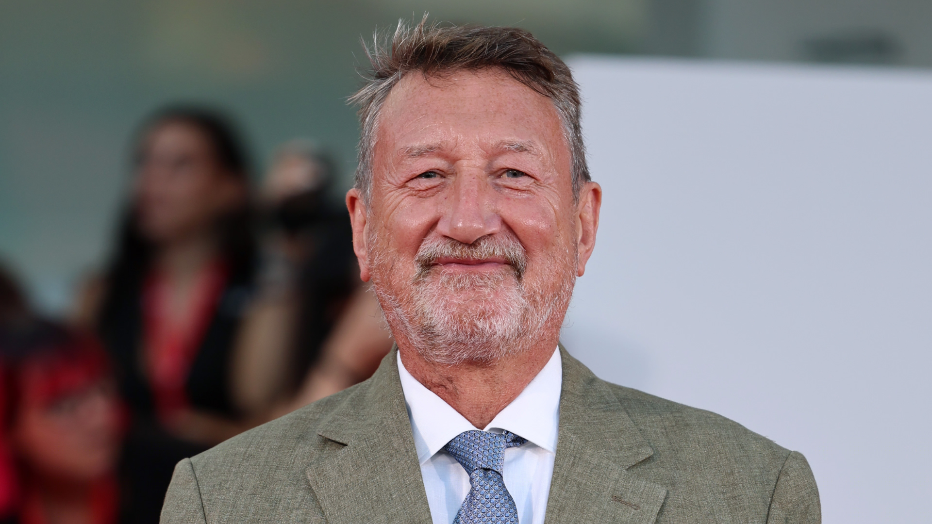Steven KNight